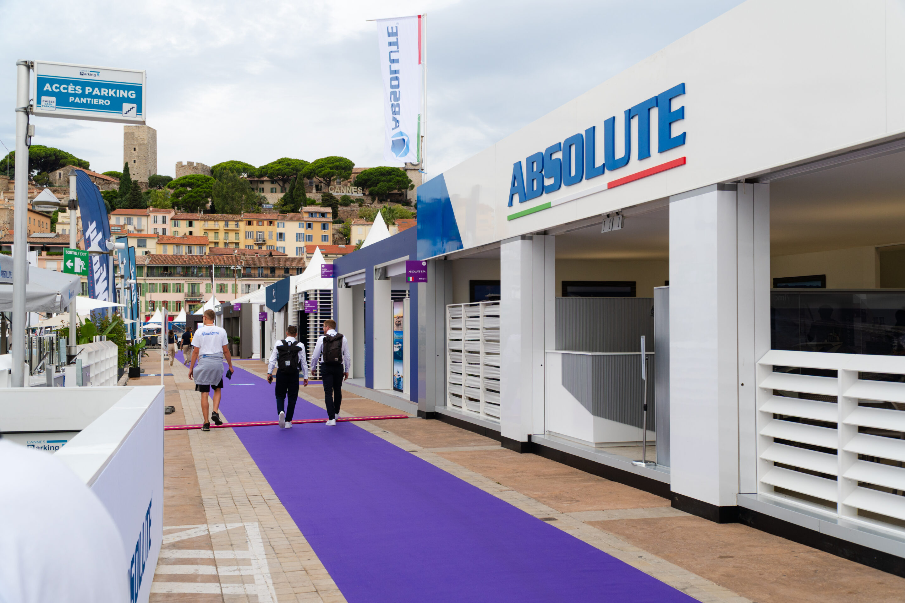Stand Absolute Yachts Cannes Yachting Festival 2025